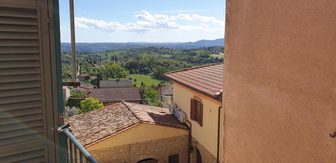 La Piazza Apartment Cantalupo in Sabina Bagian luar foto