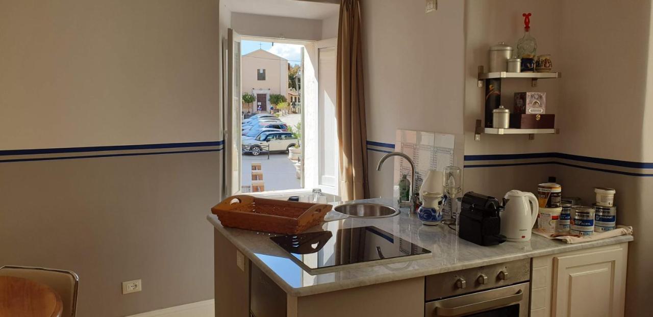La Piazza Apartment Cantalupo in Sabina Bagian luar foto